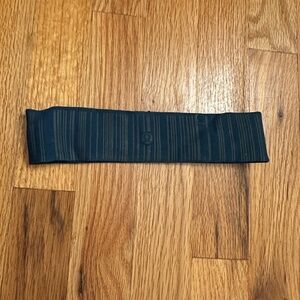 Lululemon Dark Teal Striped Athletic Headband Yoga Running Workout Hair Band